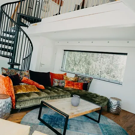 Horská chata Weingut Holler Spielfeld