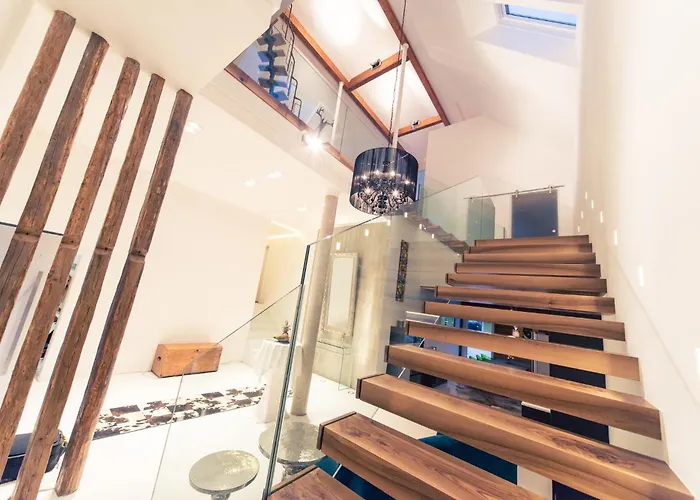 Weingut Holler * Spielfeld